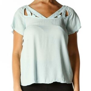 Maeve Soft Pale Blue Blouse with Cut-Out Lattice‎ Design. Size 6.